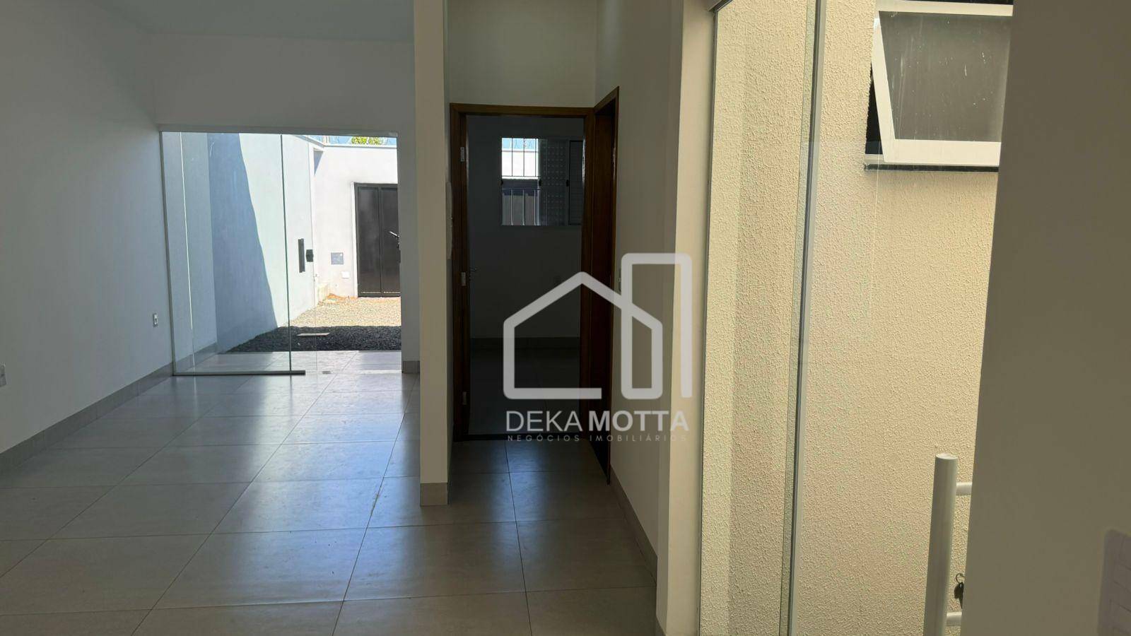 Casa à venda com 2 quartos, 67m² - Foto 10