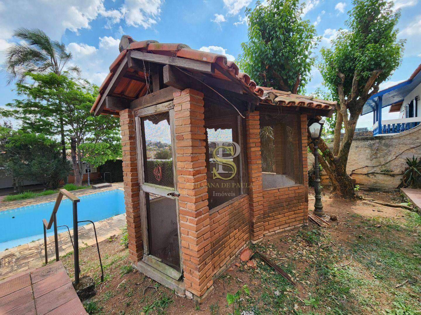 Casa à venda com 4 quartos, 300m² - Foto 18