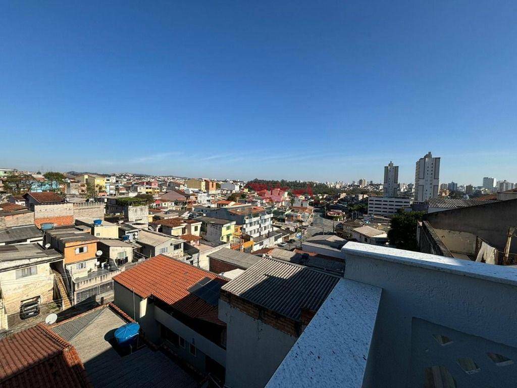 Sobrado à venda e aluguel com 3 quartos, 208m² - Foto 8
