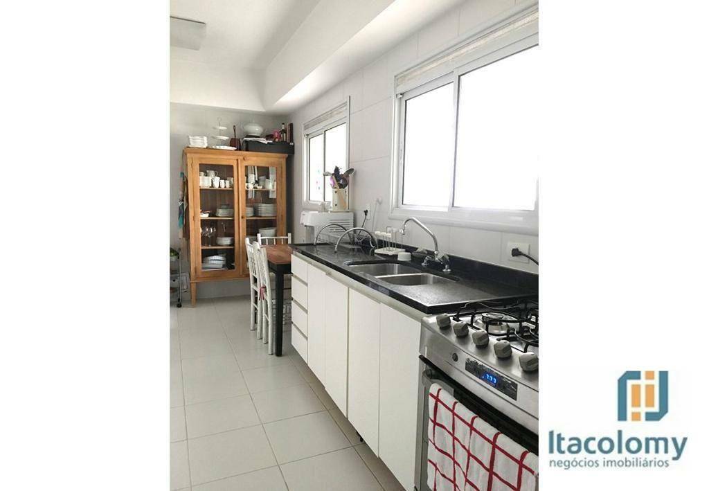 Apartamento à venda e aluguel com 3 quartos, 212m² - Foto 4