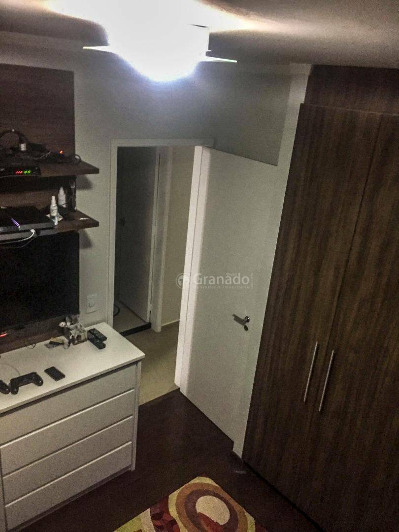 Apartamento à venda com 3 quartos, 82m² - Foto 10