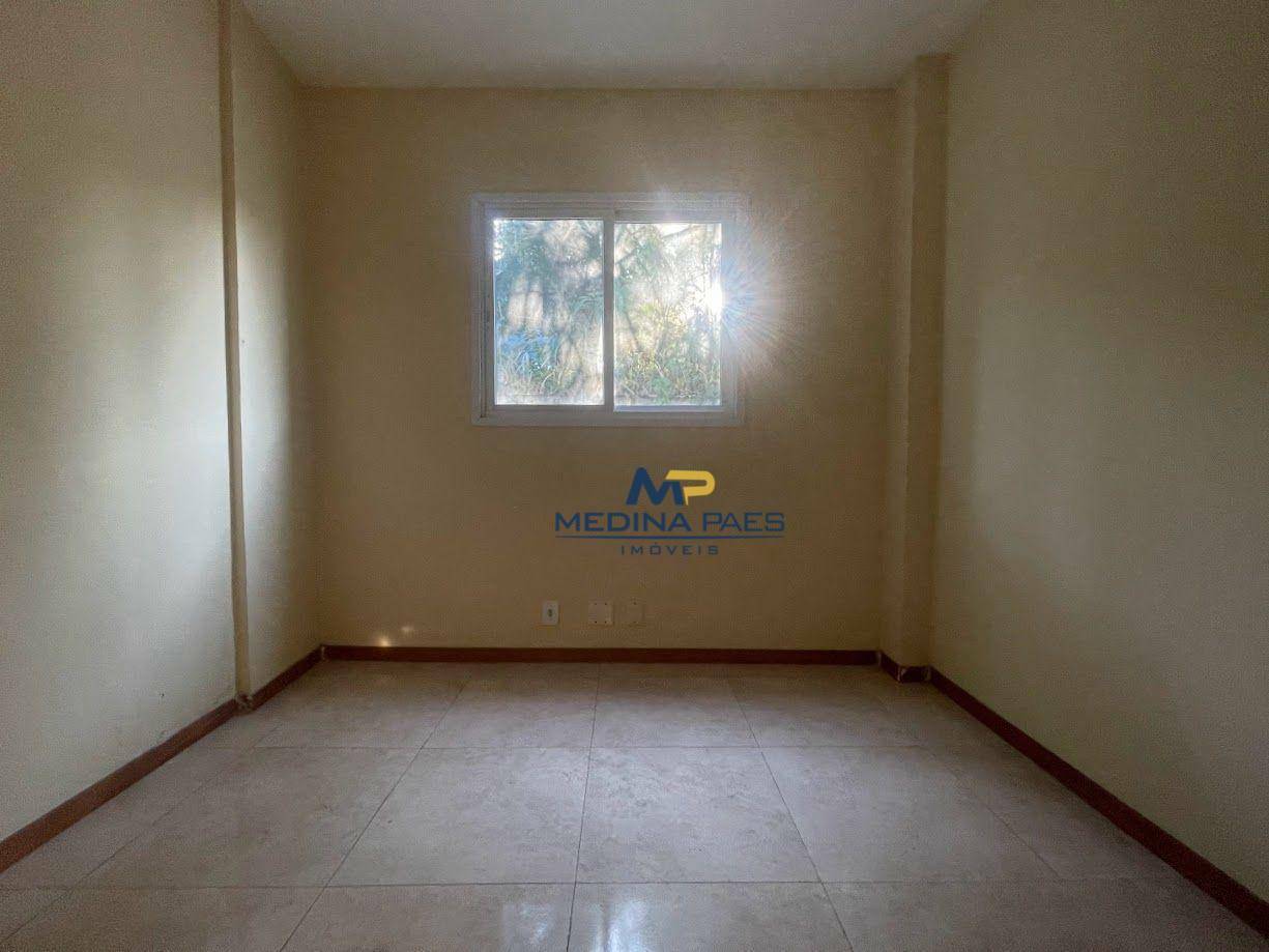 Apartamento à venda com 2 quartos, 65m² - Foto 5