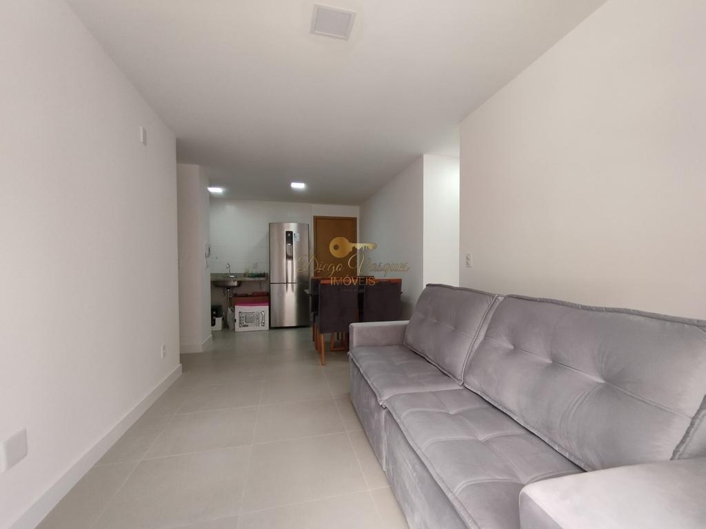 Apartamento à venda com 2 quartos, 63m² - Foto 5