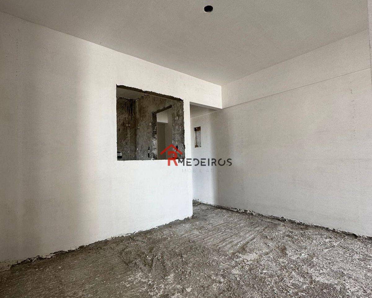 Apartamento à venda com 2 quartos, 83m² - Foto 5