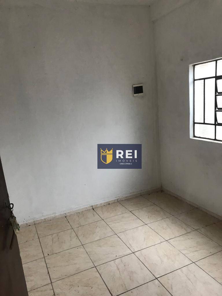 Casa à venda com 4 quartos, 205m² - Foto 12