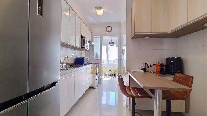 Apartamento à venda com 2 quartos, 69m² - Foto 6