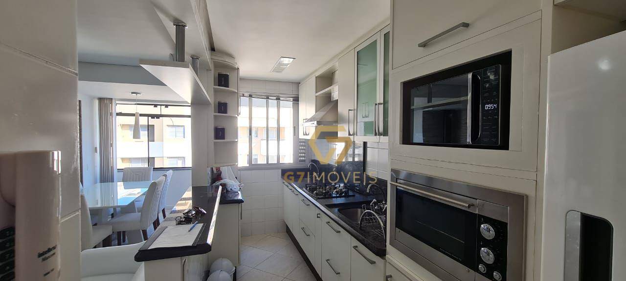 Cobertura à venda com 3 quartos, 139m² - Foto 1