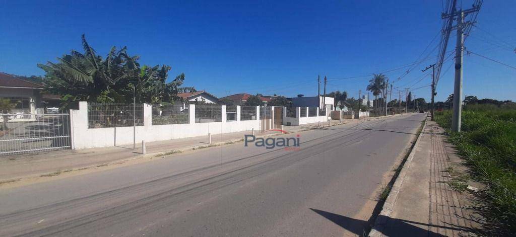 Casa, 4 quartos, 81 m² - Foto 2