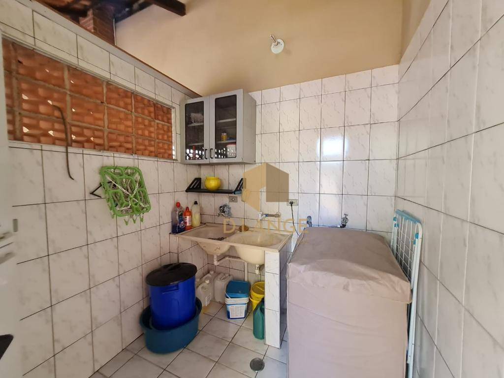 Casa à venda com 5 quartos, 250m² - Foto 10