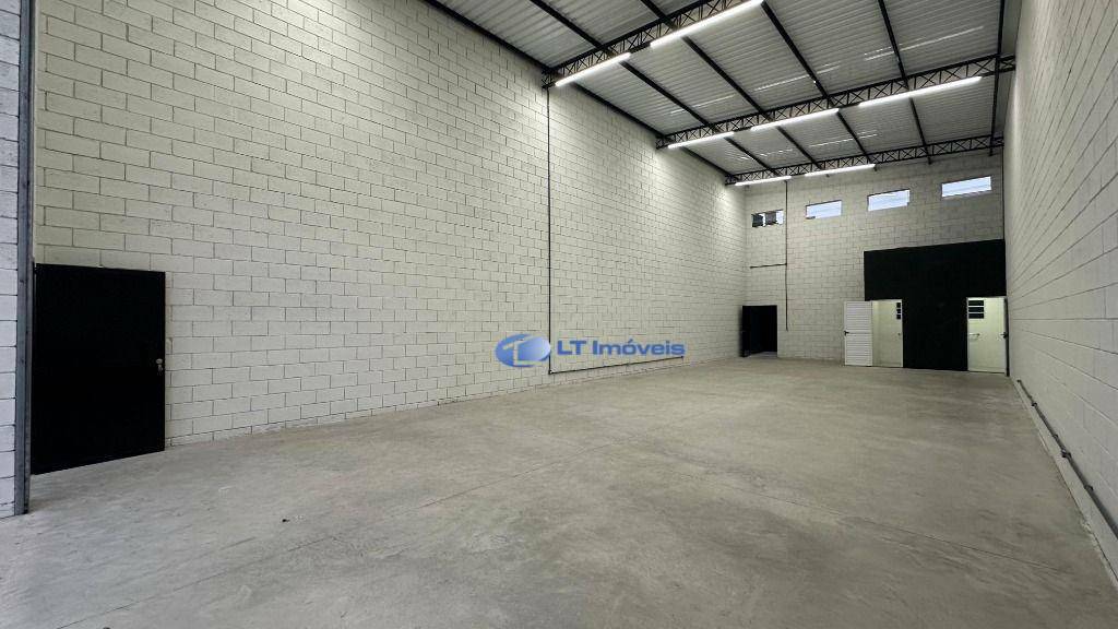 Depósito-Galpão-Armazém para alugar, 186m² - Foto 5