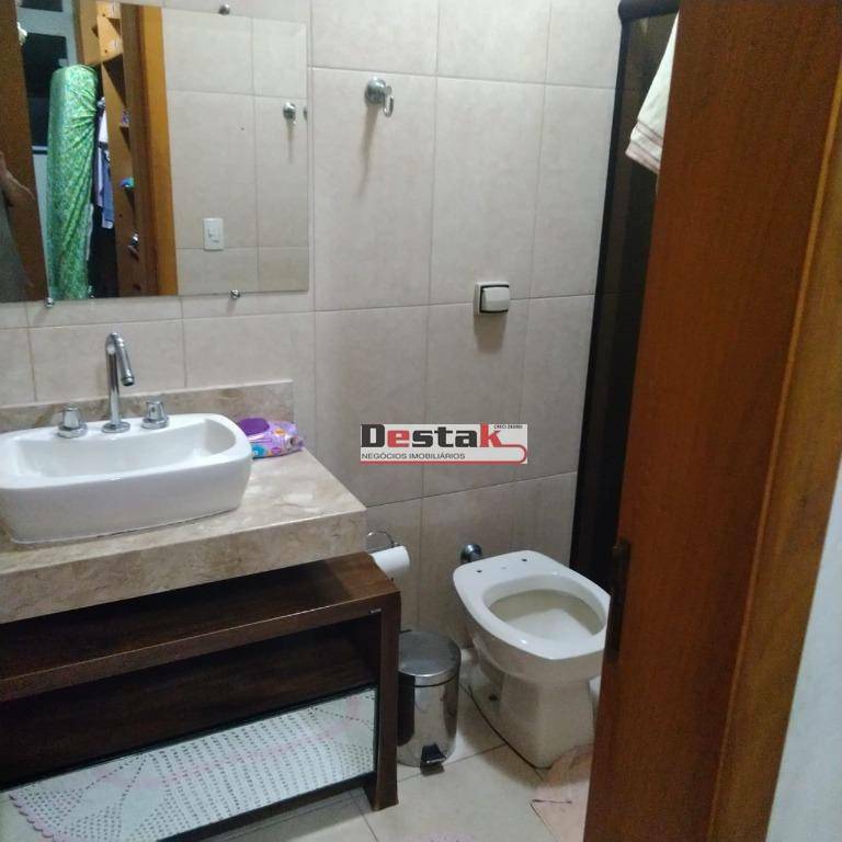 Sobrado à venda com 3 quartos, 180m² - Foto 15