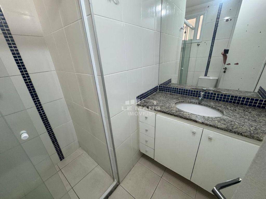 Apartamento à venda com 3 quartos, 69m² - Foto 14