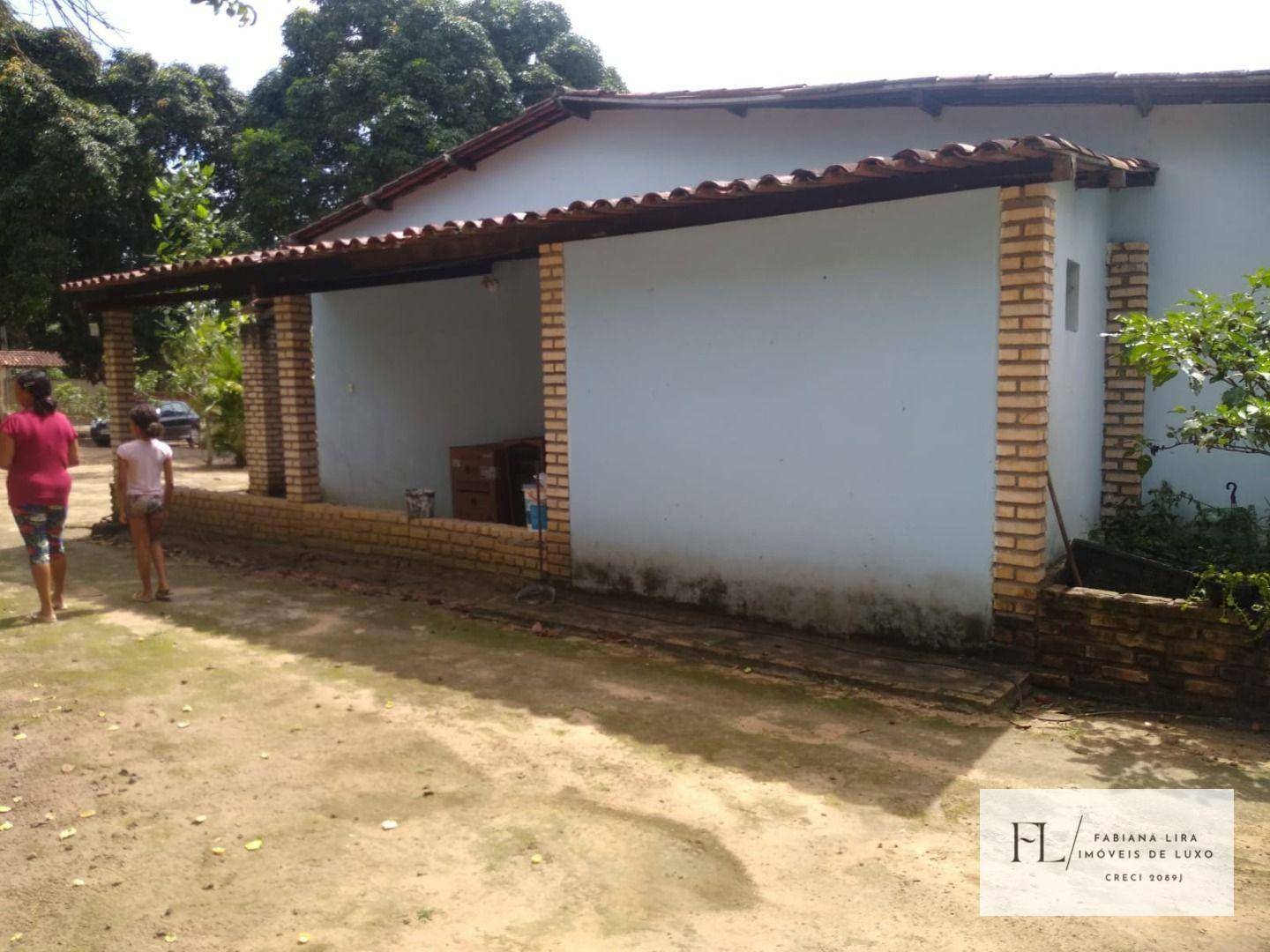 Chácara à venda com 4 quartos, 300m² - Foto 3