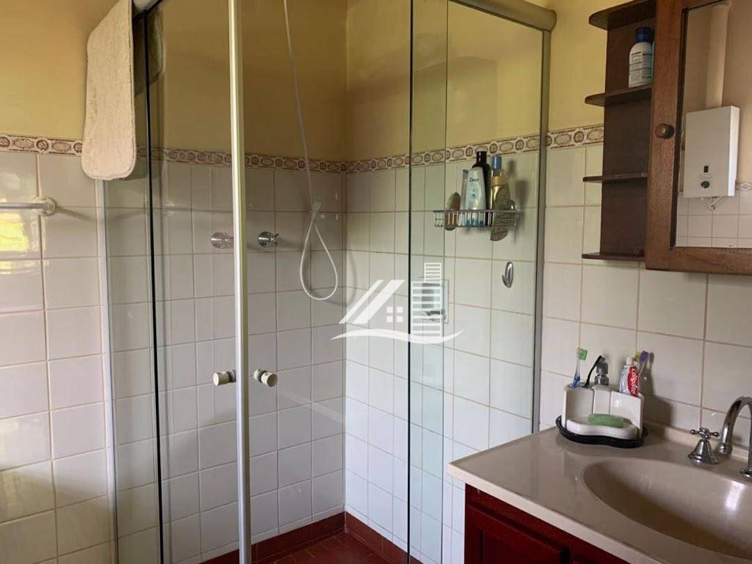 Chácara à venda com 6 quartos, 650m² - Foto 10