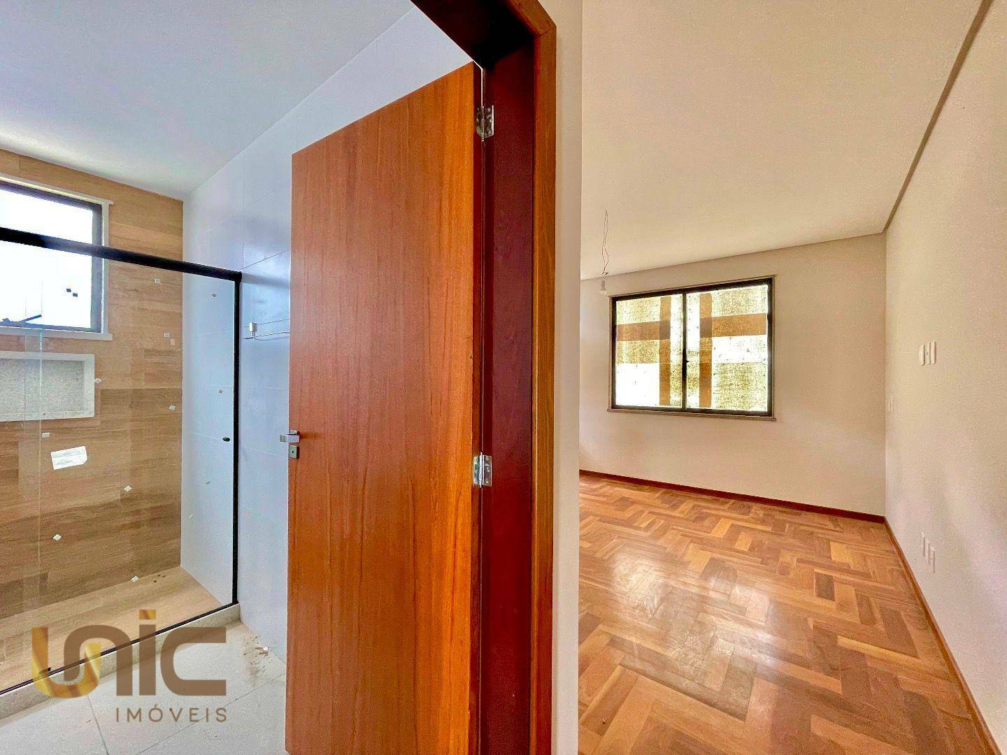 Casa de Condomínio à venda e aluguel com 3 quartos, 300m² - Foto 15