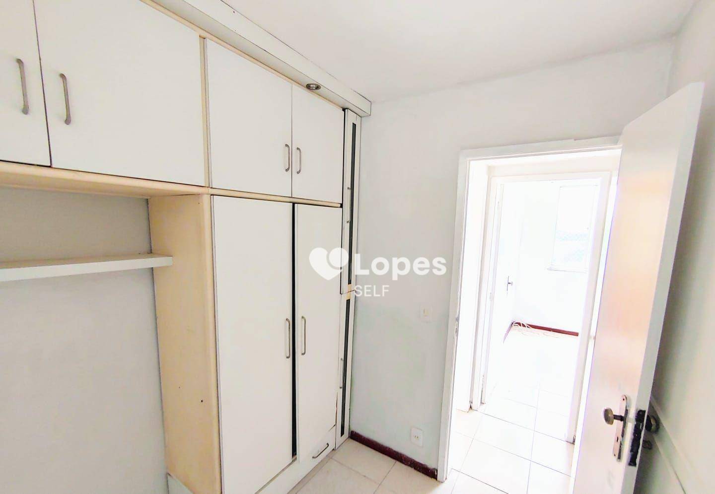 Apartamento à venda com 3 quartos, 79m² - Foto 13