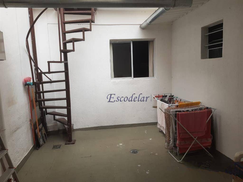 Casa à venda com 3 quartos, 250m² - Foto 3