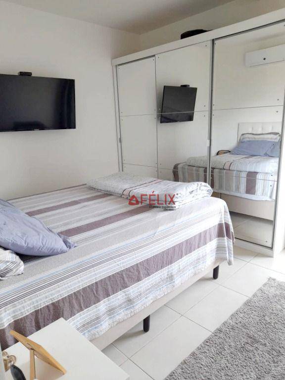 Apartamento à venda com 2 quartos, 62m² - Foto 7