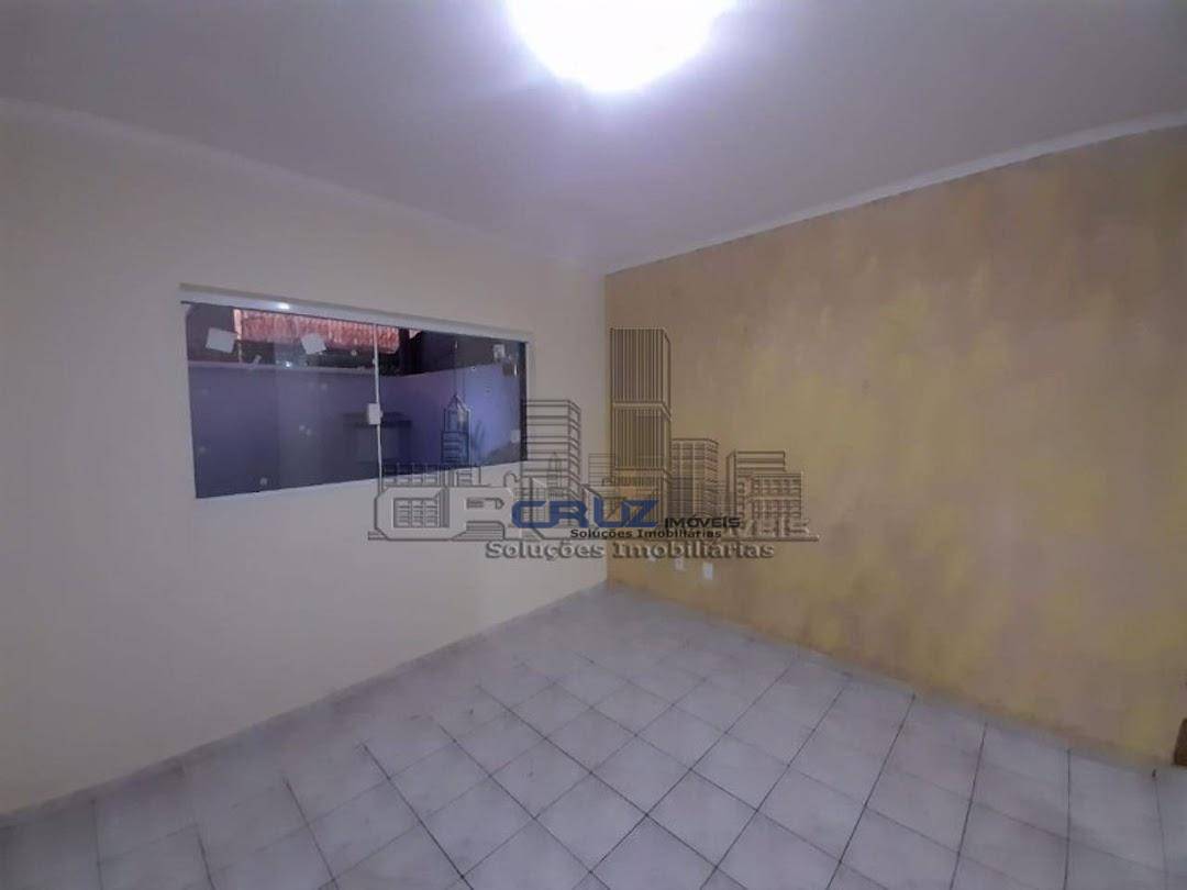 Casa à venda com 2 quartos, 100m² - Foto 4