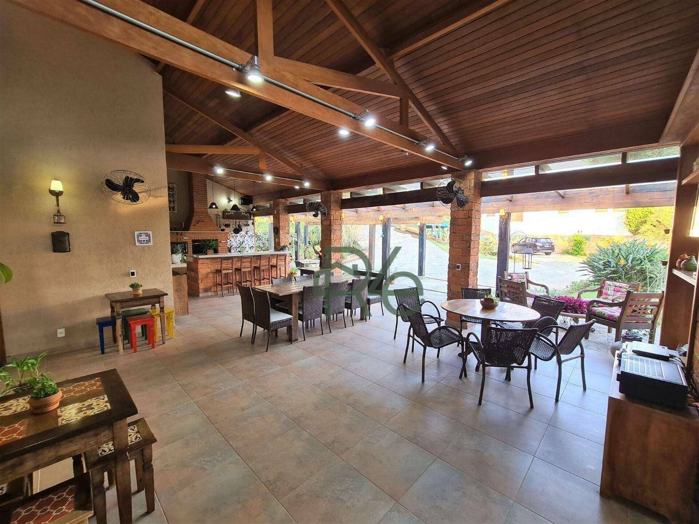 Casa de Condomínio à venda com 5 quartos, 690m² - Foto 9