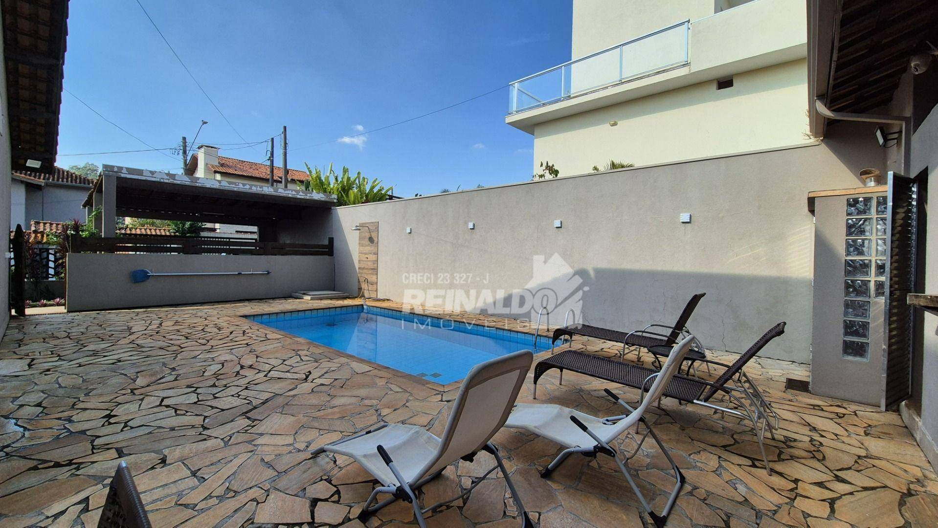 Casa de Condomínio para alugar com 4 quartos, 239m² - Foto 38