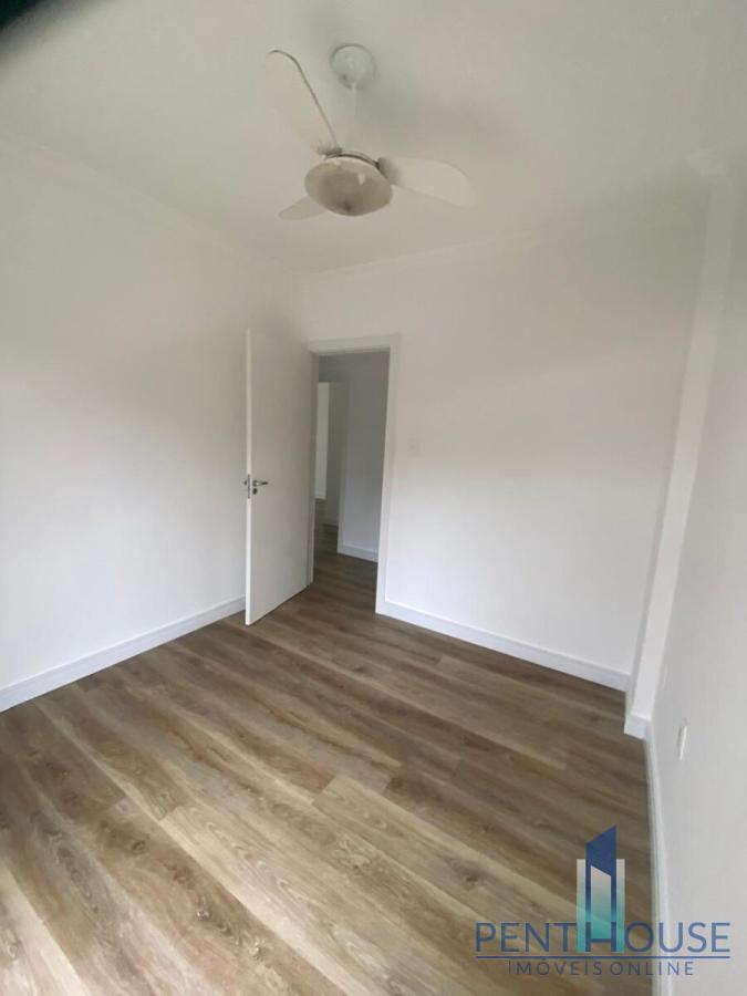 Apartamento à venda com 3 quartos, 147m² - Foto 11