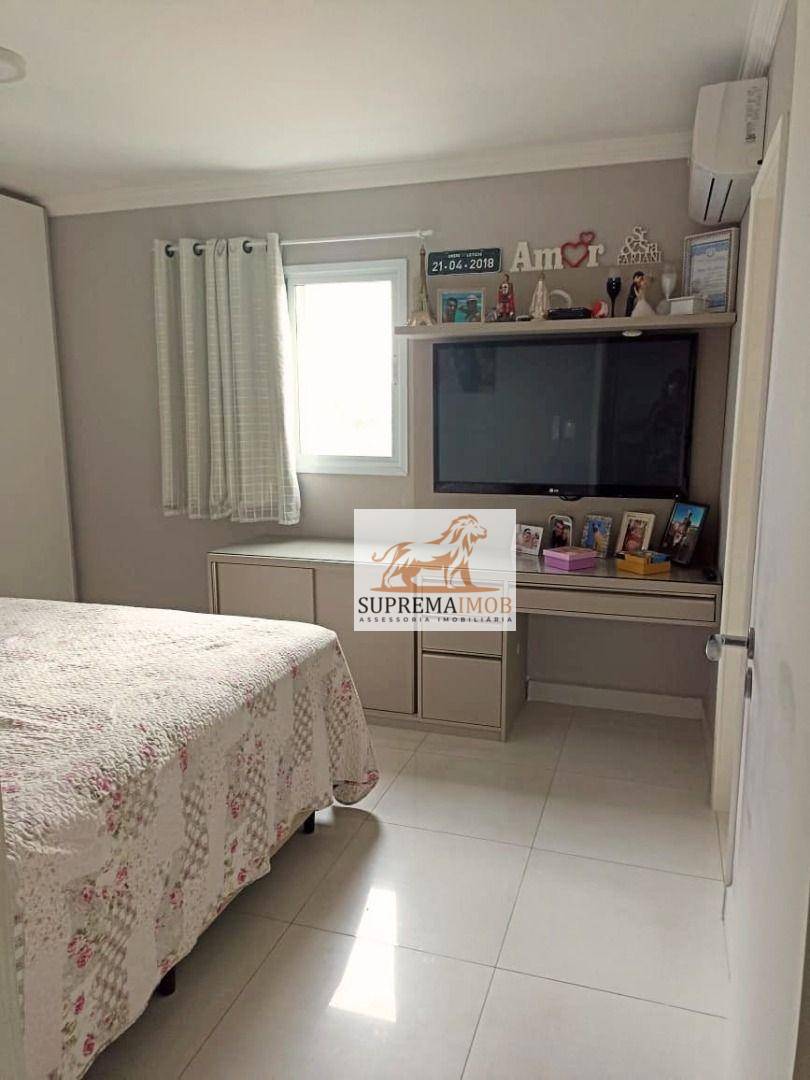 Apartamento à venda com 3 quartos, 180m² - Foto 23