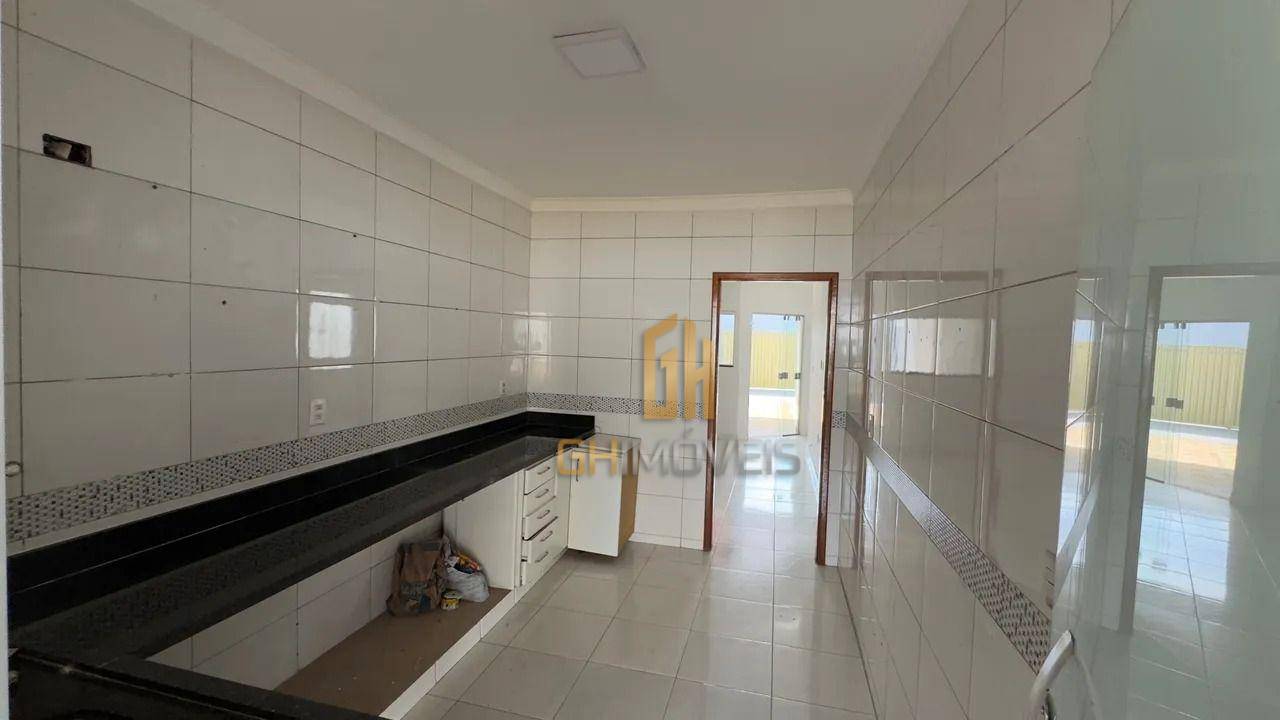 Casa à venda com 3 quartos, 105m² - Foto 7