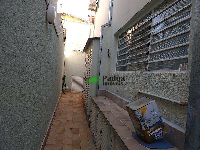 Casa à venda com 3 quartos, 320m² - Foto 13