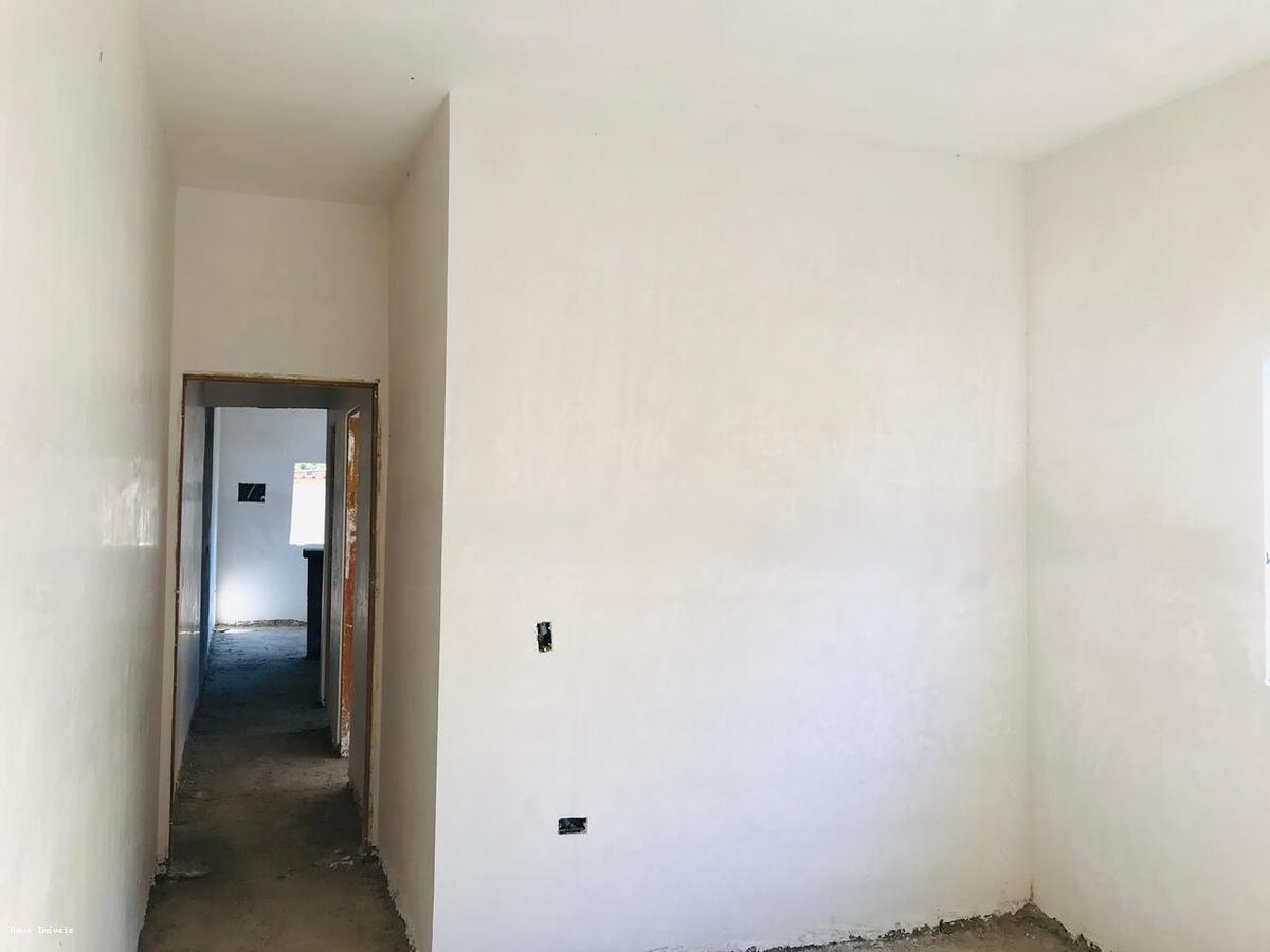 Casa à venda com 2 quartos, 150m² - Foto 31