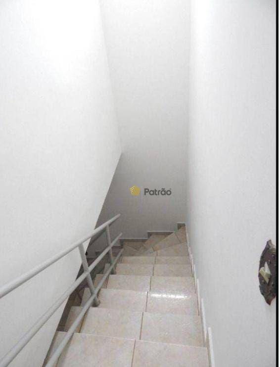 Sobrado à venda com 3 quartos, 214m² - Foto 13