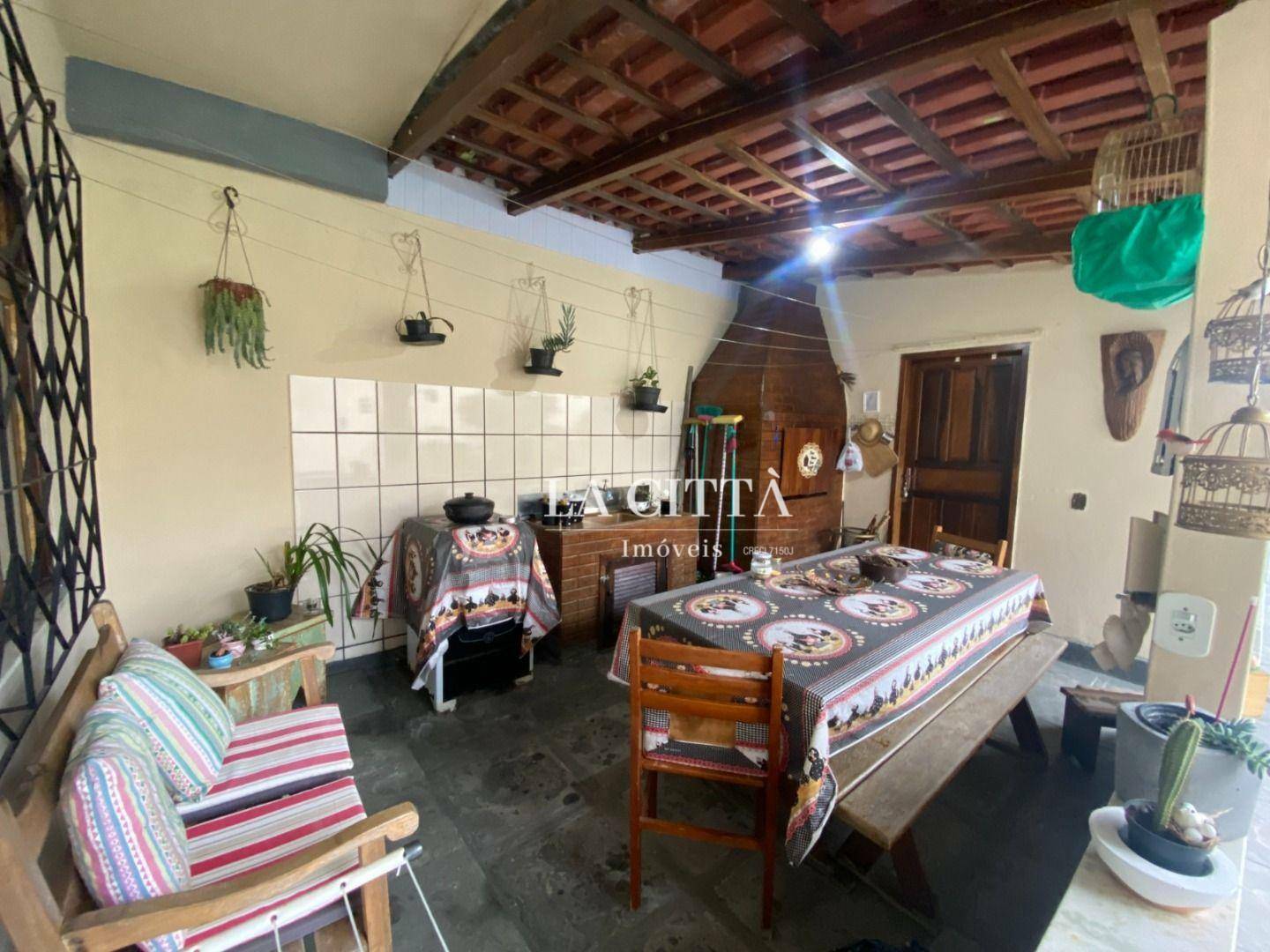 Casa à venda com 3 quartos, 160m² - Foto 13