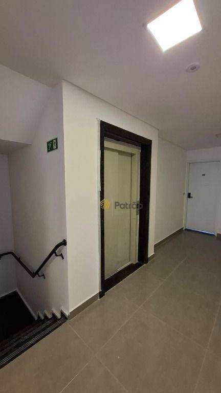 Apartamento à venda com 2 quartos, 69m² - Foto 29