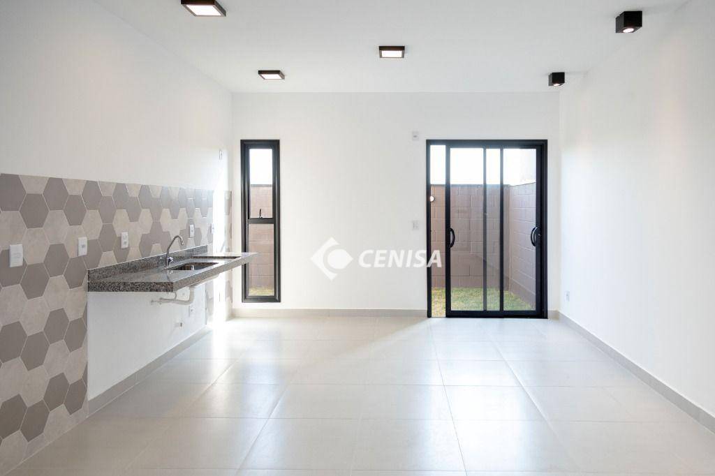 Casa à venda com 2 quartos, 80m² - Foto 7