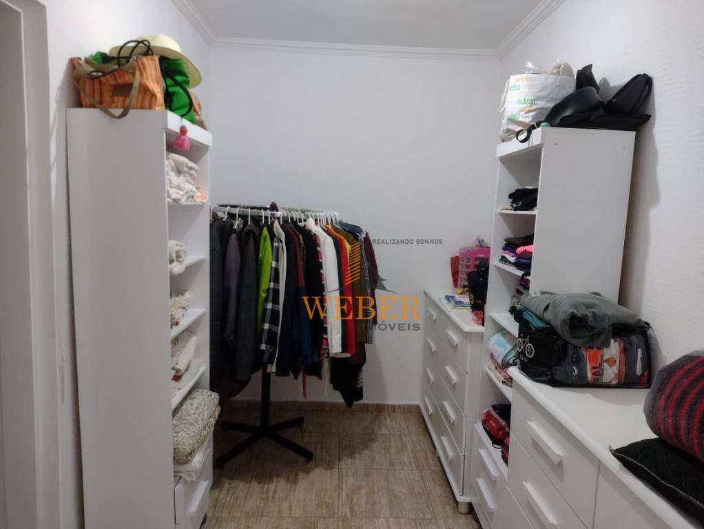 Sobrado à venda com 4 quartos, 330m² - Foto 29