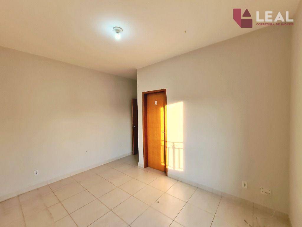 Apartamento à venda com 2 quartos, 72m² - Foto 20