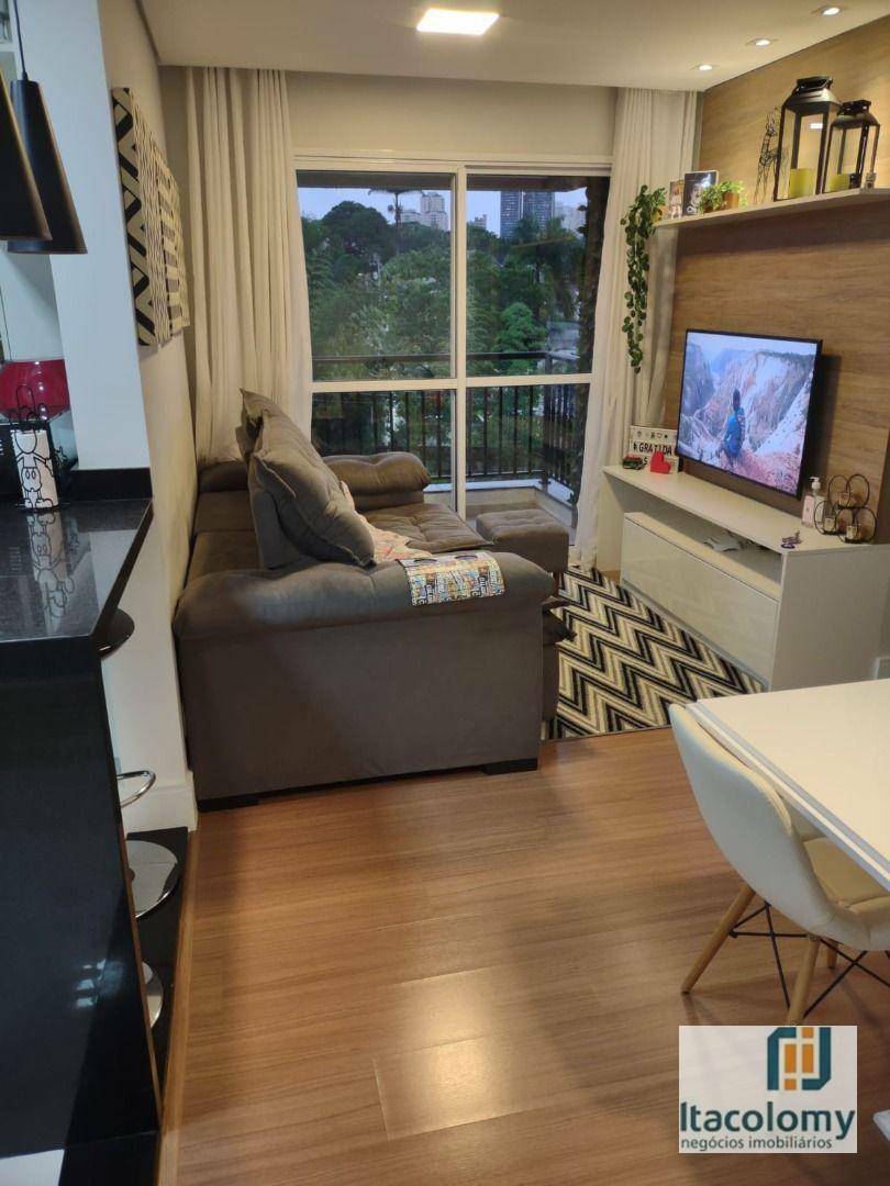 Apartamento à venda com 2 quartos, 62m² - Foto 5