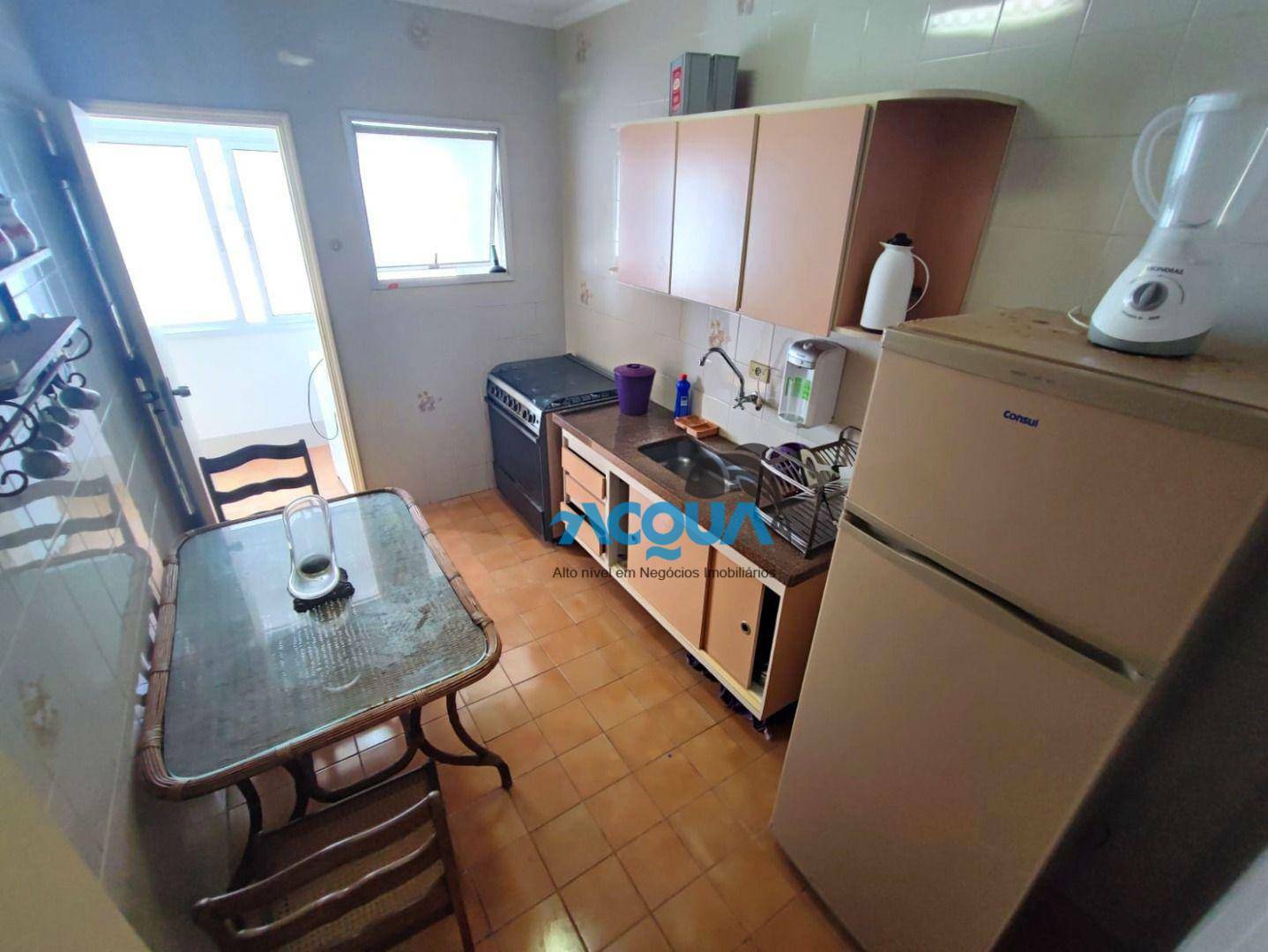 Apartamento à venda com 2 quartos, 83m² - Foto 3