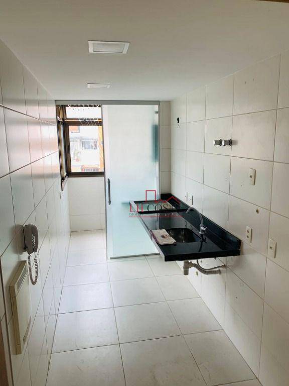 Apartamento à venda com 2 quartos, 67m² - Foto 16