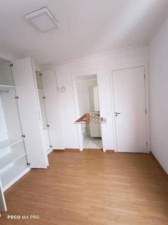 Apartamento à venda com 3 quartos, 66m² - Foto 21