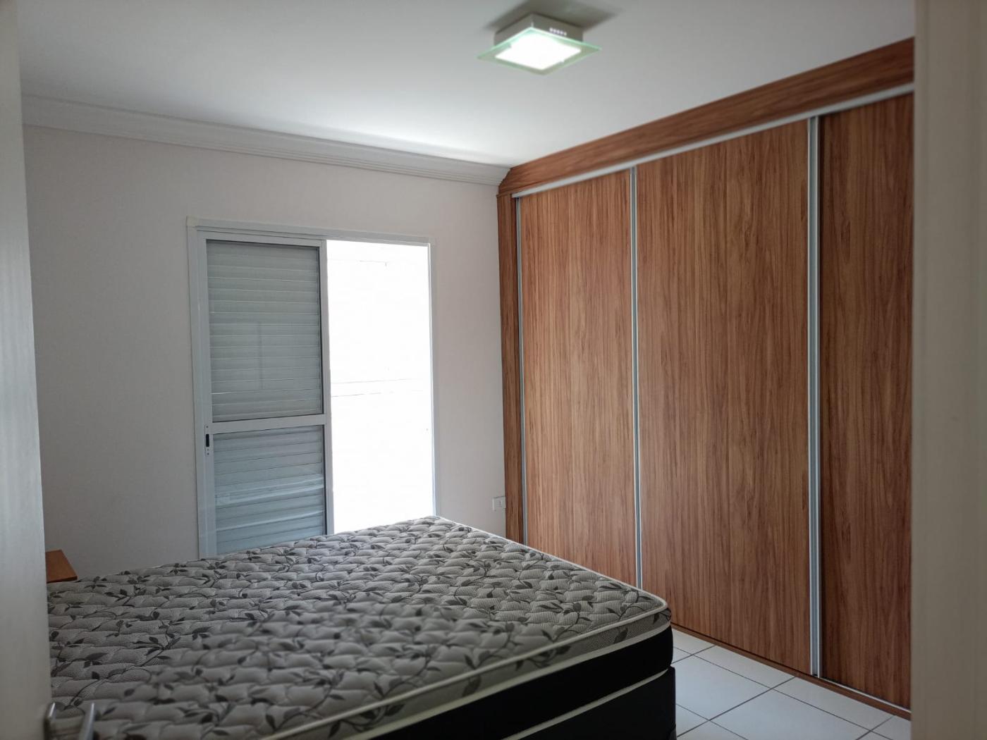 Apartamento à venda com 3 quartos, 130m² - Foto 22