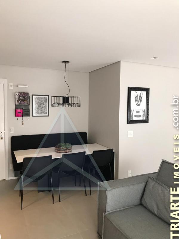 Apartamento à venda com 2 quartos, 82m² - Foto 4