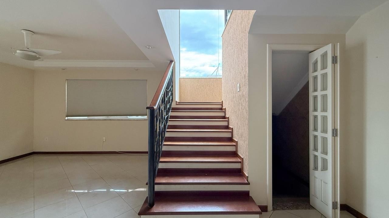 Casa para alugar com 3 quartos, 357m² - Foto 22