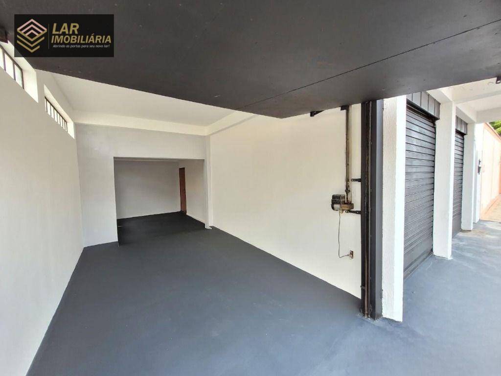 Casa à venda com 3 quartos, 171m² - Foto 1