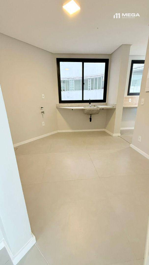 Apartamento, 3 quartos, 140 m² - Foto 3