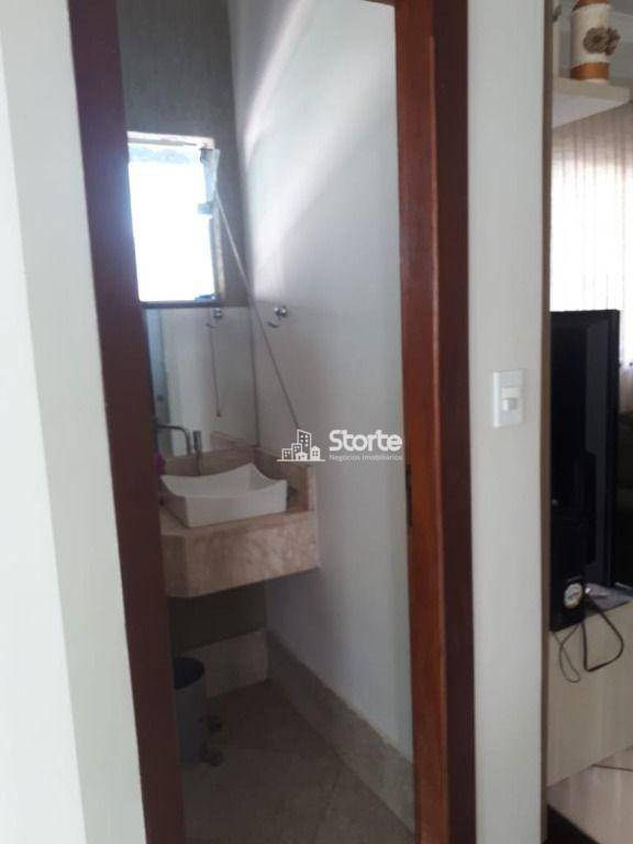 Casa à venda com 3 quartos, 150m² - Foto 10