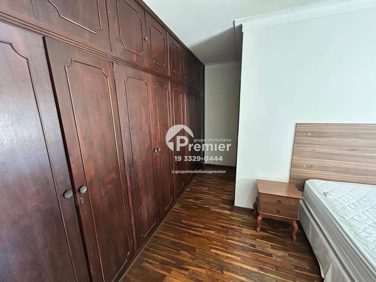 Casa para alugar com 3 quartos, 300m² - Foto 42