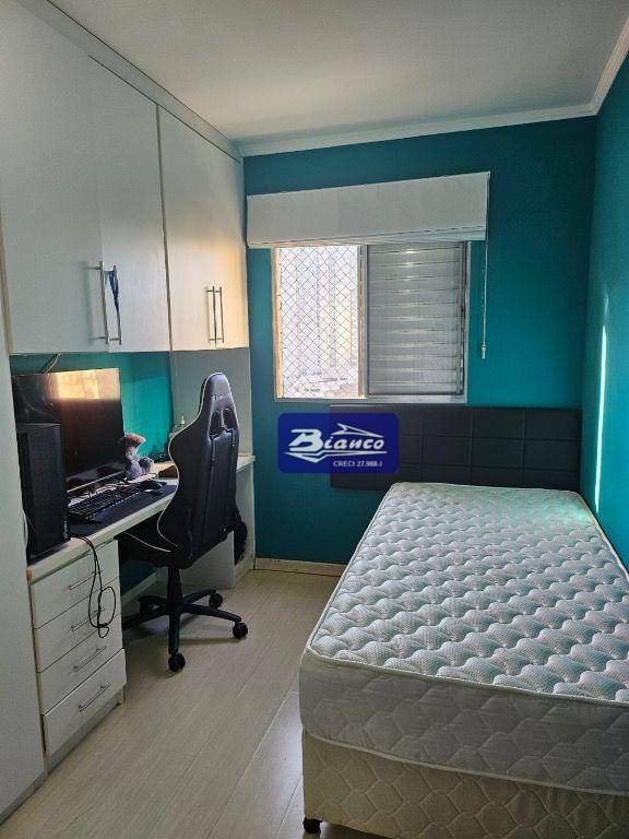 Apartamento à venda com 2 quartos, 62m² - Foto 33