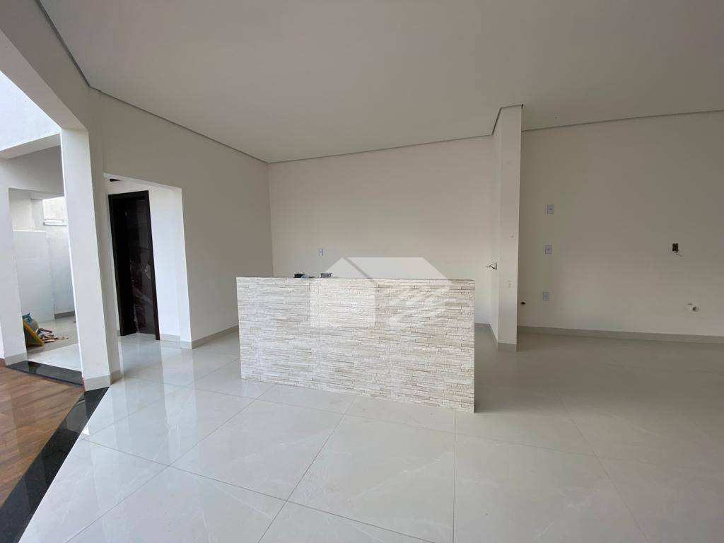 Casa à venda com 3 quartos, 160m² - Foto 6