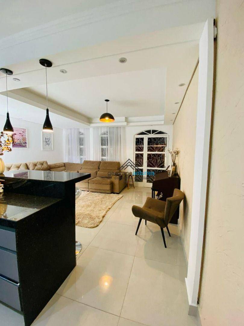 Casa à venda com 3 quartos, 164m² - Foto 12